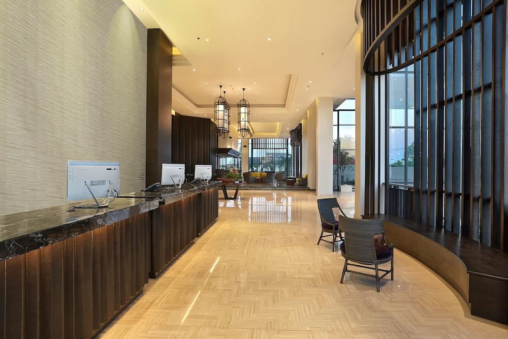 Hotel Lombok Astoria 4*