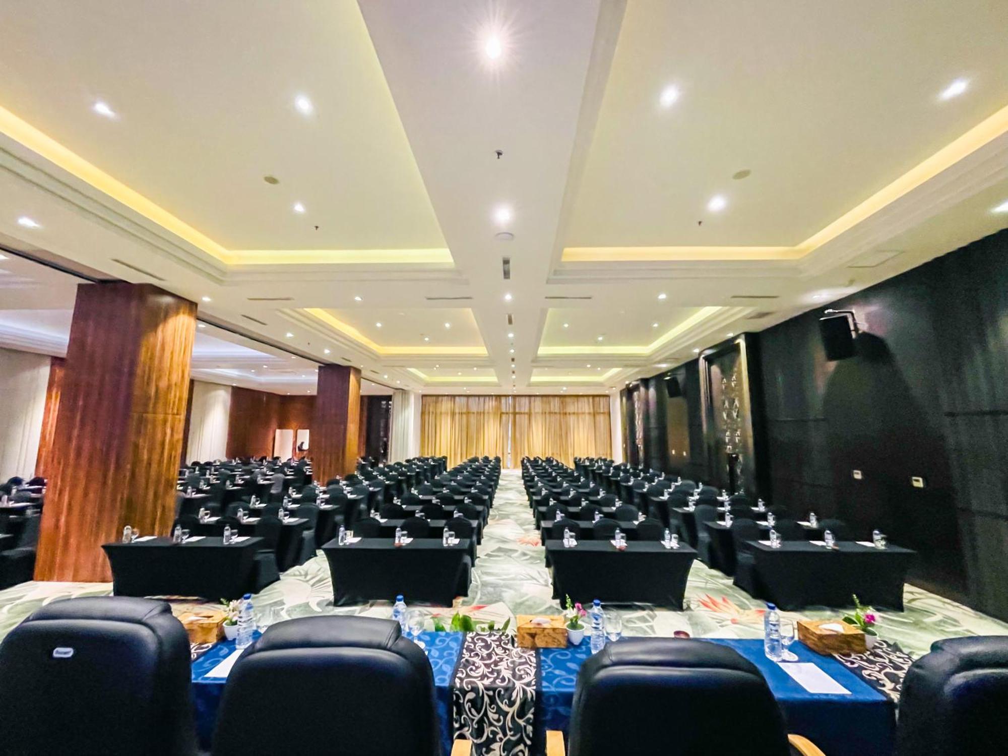 Lombok Astoria Hotel 4*