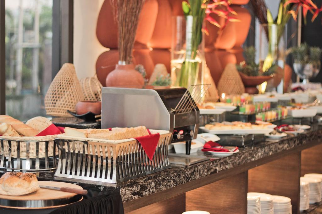 Lombok Astoria Hotel Mataram